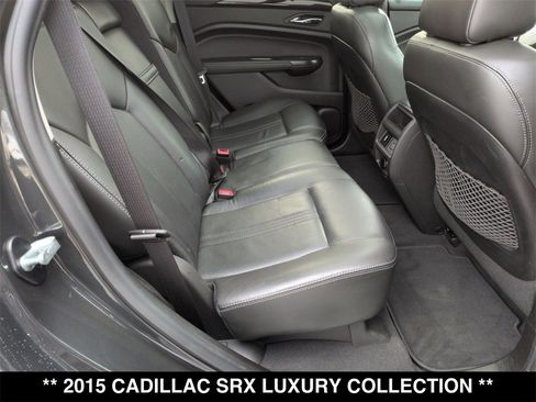 Used 2015 Cadillac SRX Luxury image 27