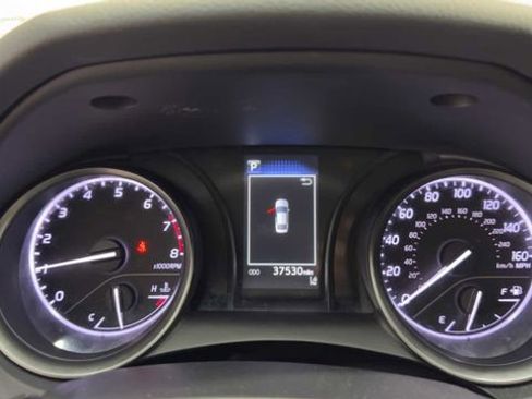 Used 2021 Toyota Camry SE FWD image 24
