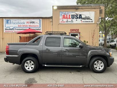 Used 2010 Chevrolet Avalanche LT w/ Luxury Package
