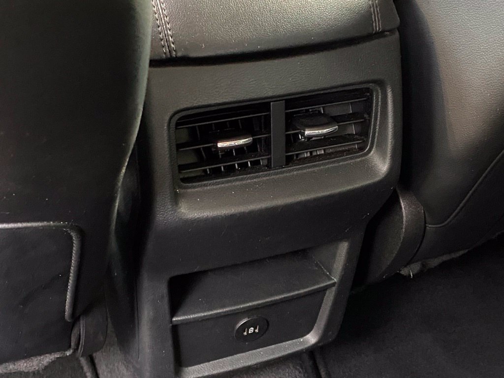 Used 2024 Ford Edge SEL AWD/4WD image 29