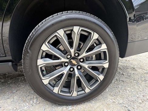 Used 2026 Chevrolet Tahoe High Country RWD image 29