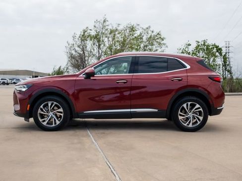 Used 2023 Buick Envision Essence image 3