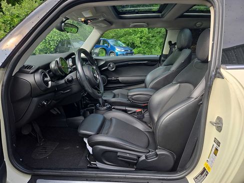Used 2015 MINI Cooper S FWD image 11