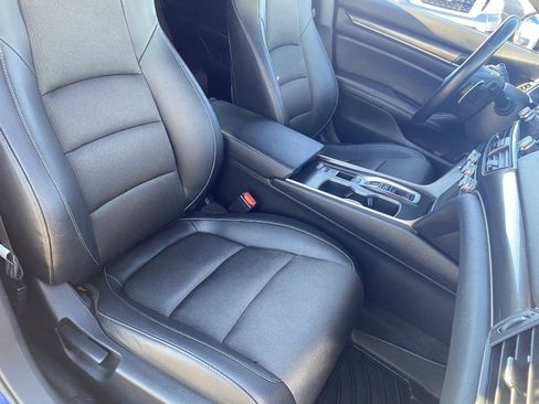 Used 2021 Honda Accord Sport image 11