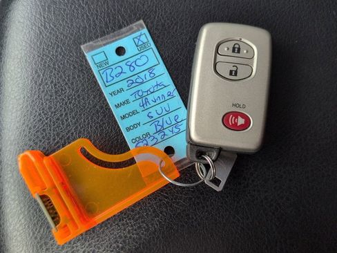 Used 2018 Toyota 4Runner Limited AWD/4WD image 11