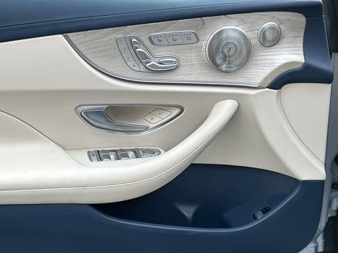 Used 2023 Mercedes-Benz E 450 Cabriolet image 29