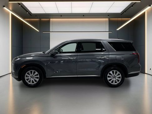 Certified 2024 Hyundai Palisade SEL FWD image 2