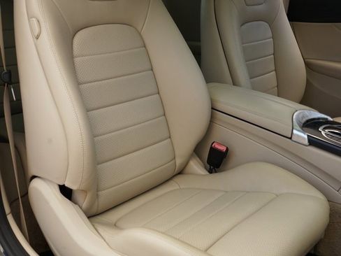 Used 2018 Mercedes-Benz C 300 Coupe image 3