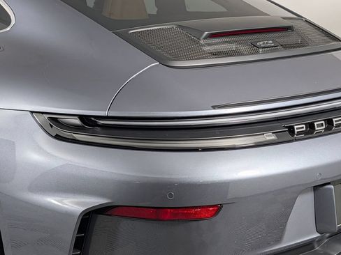 Certified 2026 Porsche 911 GT3 RWD image 16