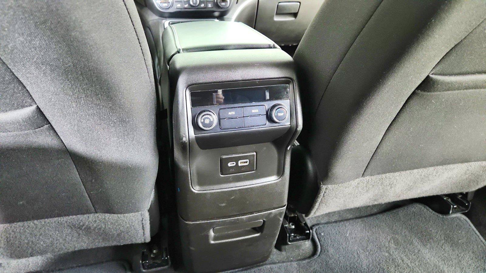 Used 2023 GMC Acadia SLE FWD image 34