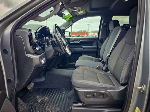 Certified 2024 GMC Sierra 1500 SLE w/ Preferred Package image 14