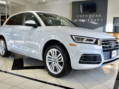 Used 2020 Audi Q5 Prestige w/ Prestige Package