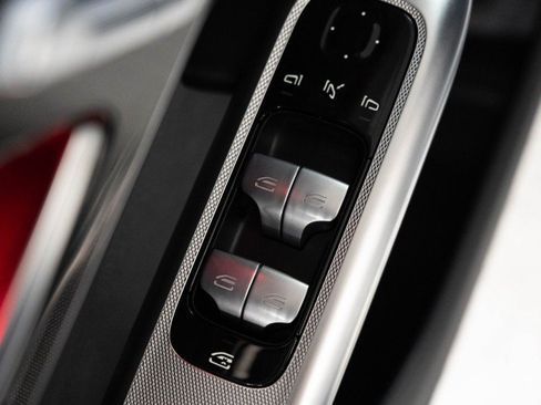Certified 2026 Mercedes-Benz GLC 43 AMG 4MATIC image 19