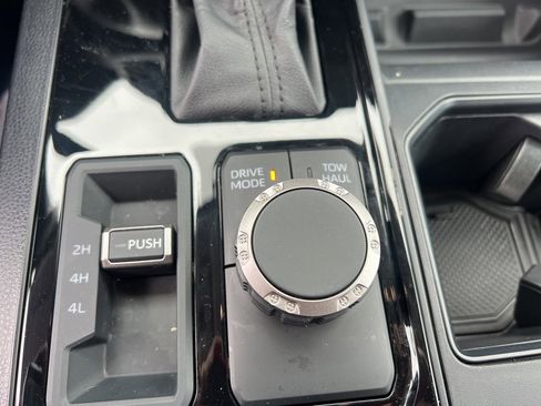 Used 2024 Toyota Tundra SR5 image 19