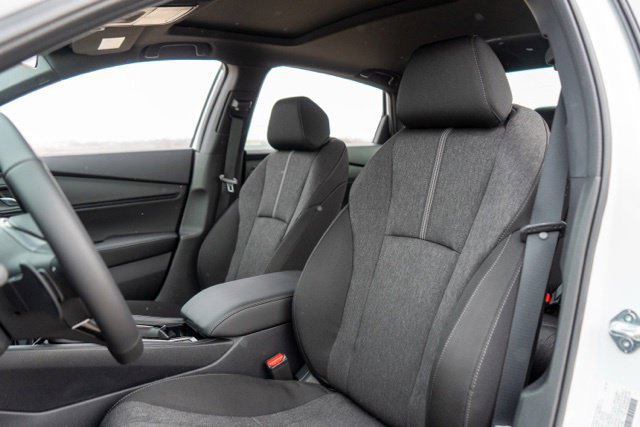 Used 2025 Honda Accord SE image 16