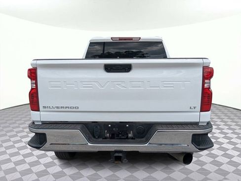 Used 2025 Chevrolet Silverado 2500 LT w/ Convenience Package AWD/4WD image 5