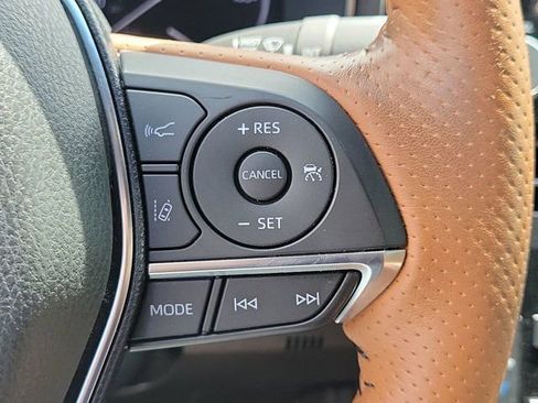 Certified 2020 Toyota Avalon Limited w/ Advanced Safety Package FWD image 33