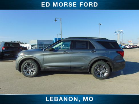New 2026 Ford Explorer Active w/ Active Comfort Package AWD/4WD image 2