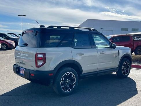 New 2025 Ford Bronco Sport Outer Banks w/ Outer Banks Tech Package+ image 5