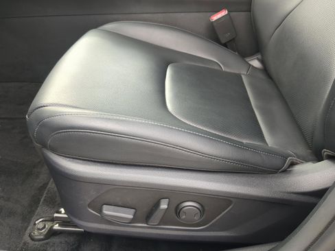 Certified 2023 Kia Sportage EX AWD/4WD image 14