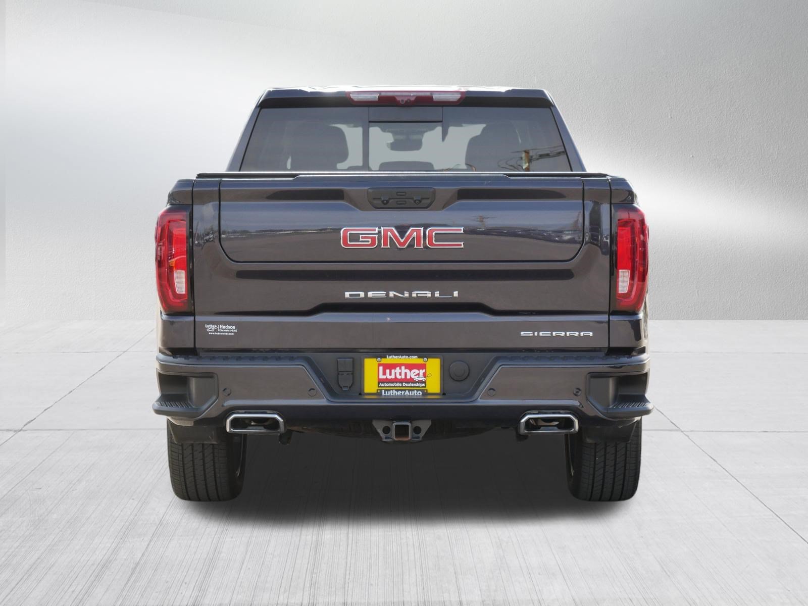 Used 2024 GMC Sierra 1500 Denali w/ Denali Reserve Package AWD/4WD image 6