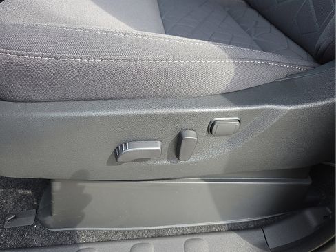 New 2026 Nissan Frontier SV w/ All-Weather Content Package image 14