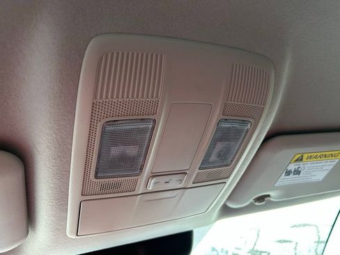 Used 2017 Toyota Yaris iA image 27