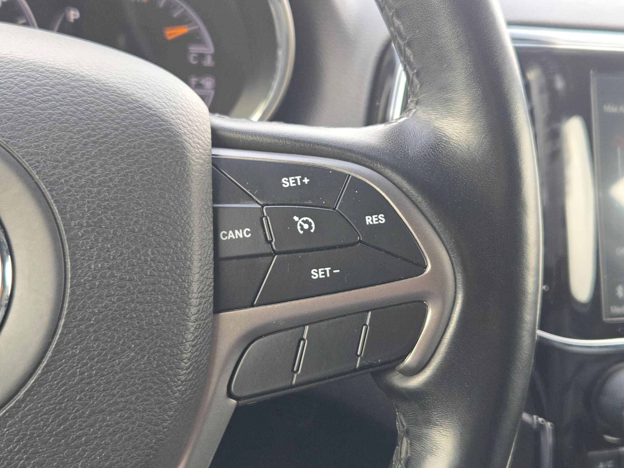Used 2021 Jeep Grand Cherokee Limited RWD image 20
