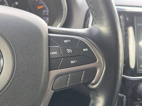 Used 2021 Jeep Grand Cherokee Limited RWD image 20