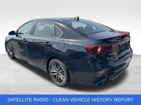 Used 2023 Kia Forte GT-Line w/ GT-Line Technology Package FWD image 4