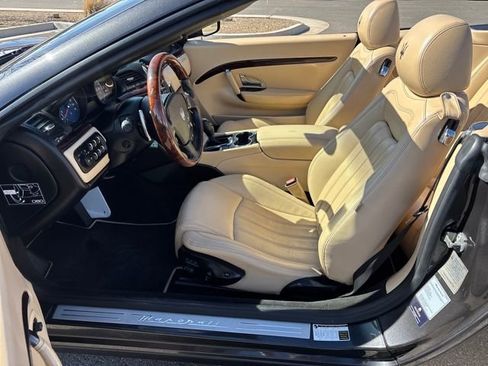 Used 2013 Maserati GranTurismo Sport image 13