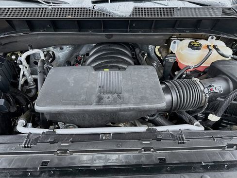 Used 2025 Chevrolet Silverado 1500 LT image 28