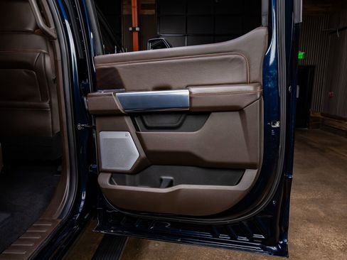 Used 2025 Ford F350 King Ranch image 39