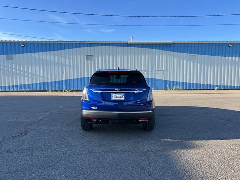 Used 2023 Cadillac XT5 Sportv w/ Platinum Package AWD/4WD image 4