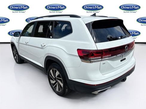 Used 2025 Volkswagen Atlas SE FWD image 5