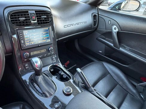 Used 2010 Chevrolet Corvette Coupe w/ Preferred Equipment Group image 38