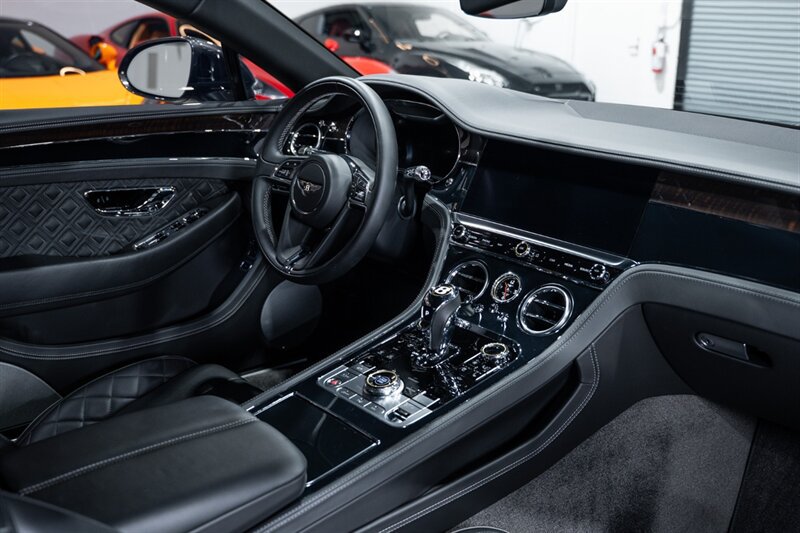 Used 2020 Bentley Continental GT AWD/4WD image 53