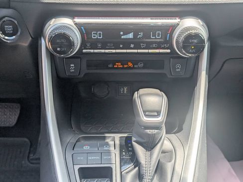 Used 2024 Toyota RAV4 XLE Premium FWD image 19