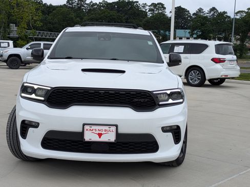 Used 2023 Dodge Durango SRT AWD/4WD image 8