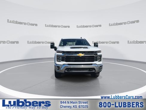 Used 2025 Chevrolet Silverado 2500 LT w/ All Star Edition image 3