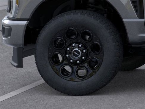 New 2026 Ford F250 Lariat w/ Black Appearance Package image 19