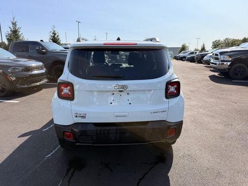 Certified 2022 Jeep Renegade Limited AWD/4WD image 14