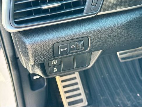 Used 2021 Honda Accord Sport Special Edition image 12