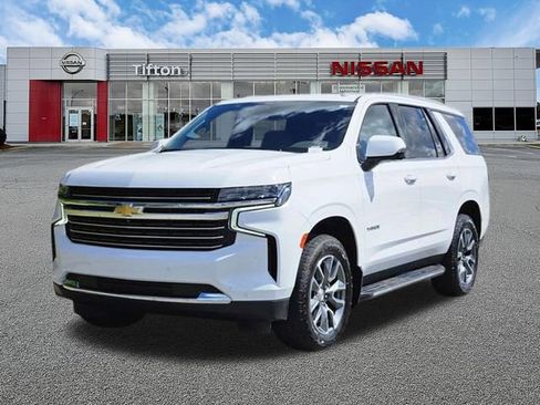 Used 2024 Chevrolet Tahoe LT w/ Luxury Package RWD image 8