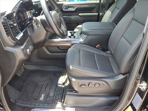 Used 2024 Chevrolet Silverado 2500 LTZ w/ LTZ Plus Package AWD/4WD image 12