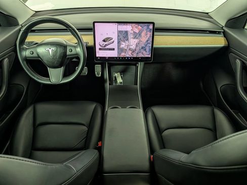 Used 2018 Tesla Model 3 Long Range RWD image 13