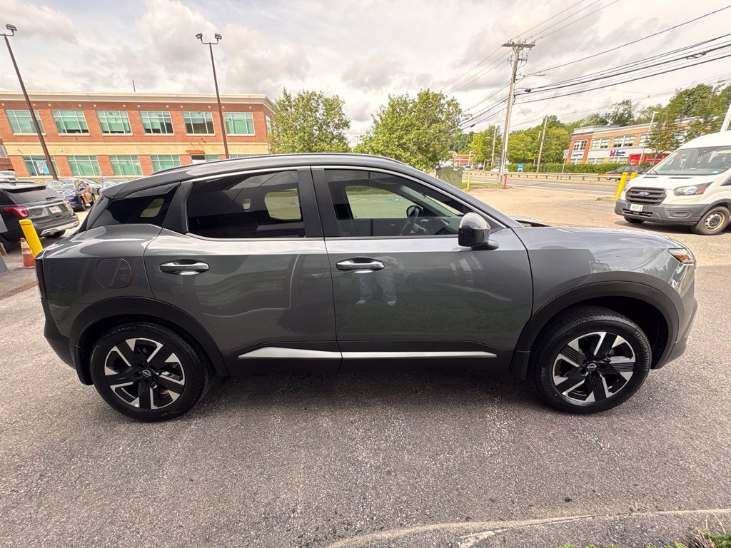 Certified 2026 Nissan Kicks SV w/ SV Premium Package AWD/4WD image 4