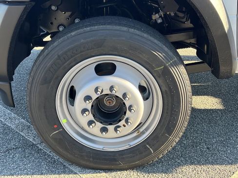 New 2026 RAM 5500 Tradesman w/ Chrome Appearance Group image 30