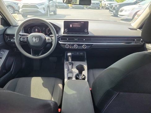 Used 2023 Honda Civic LX image 2