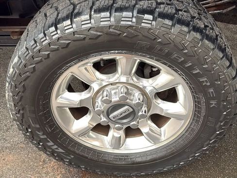 Used 2011 Ford F250 Lariat w/ Lariat Ultimate Pkg image 11